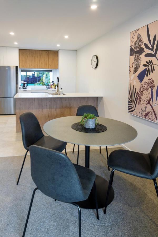 City Lights Retreat With Carpark 2 Bed 2 Bath Christchurch Bagian luar foto