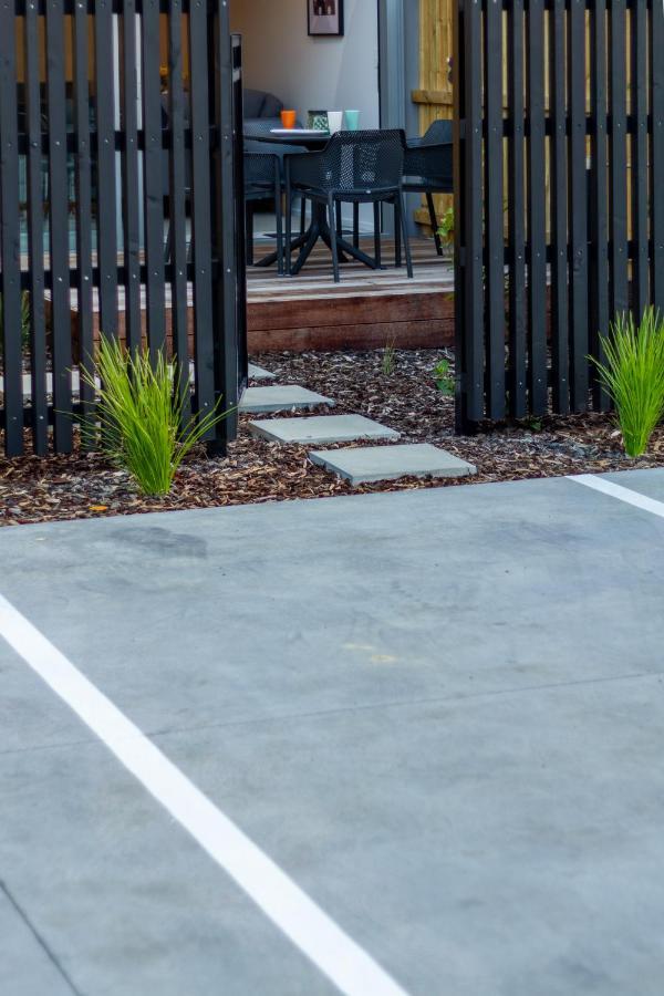 City Lights Retreat With Carpark 2 Bed 2 Bath Christchurch Bagian luar foto