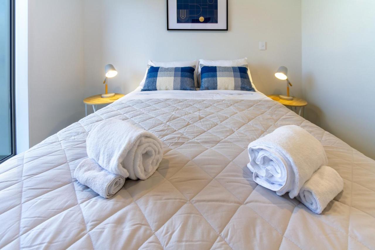 City Lights Retreat With Carpark 2 Bed 2 Bath Christchurch Bagian luar foto