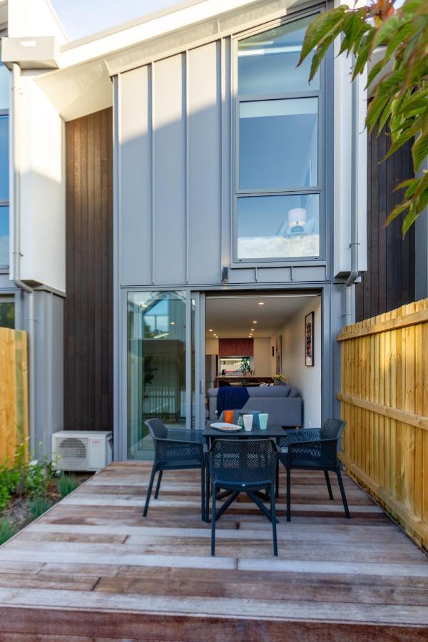 City Lights Retreat With Carpark 2 Bed 2 Bath Christchurch Bagian luar foto