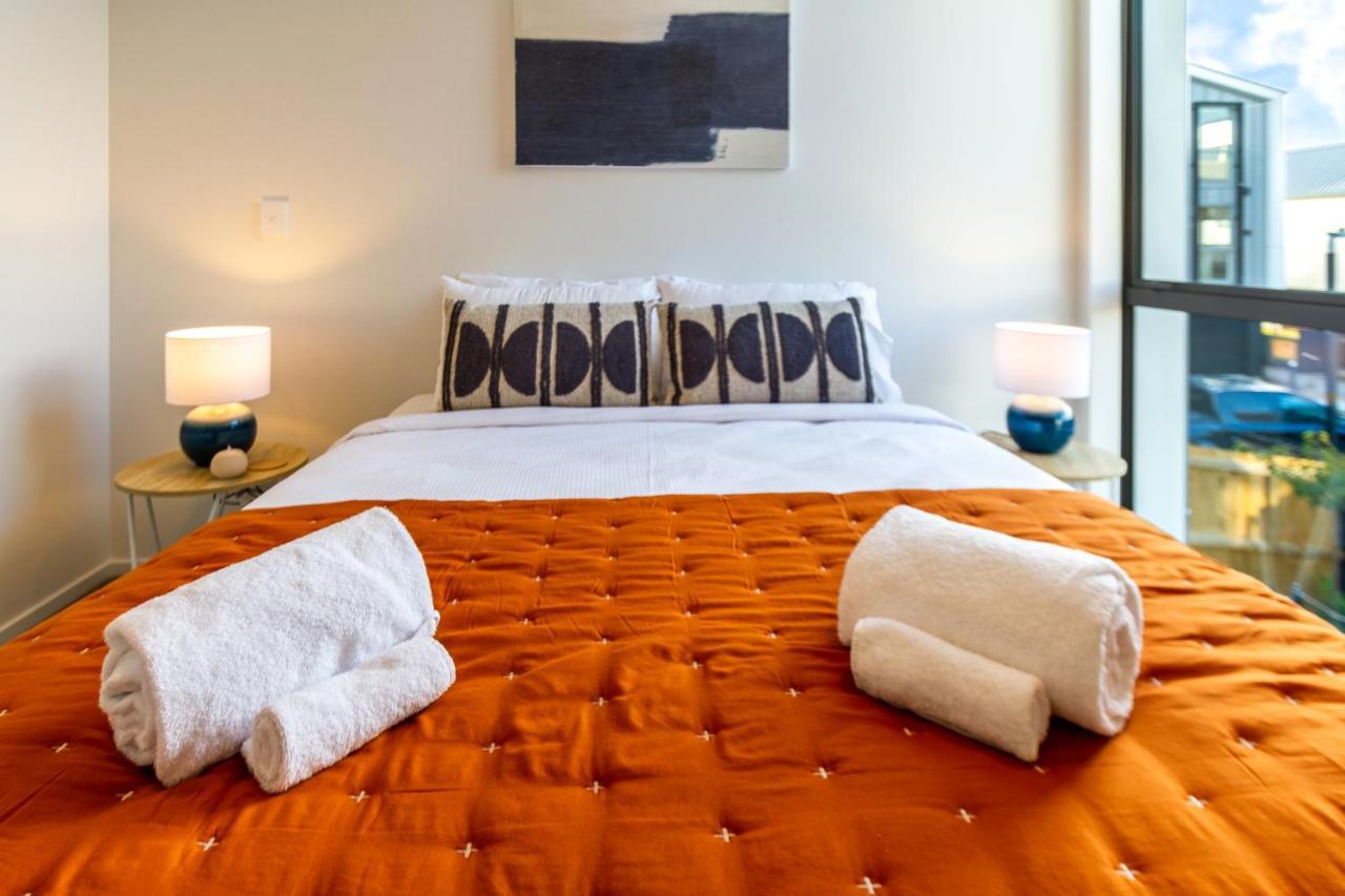 City Lights Retreat With Carpark 2 Bed 2 Bath Christchurch Bagian luar foto